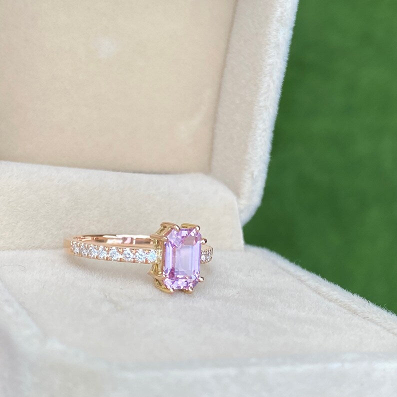 Light Pink Sapphire Engagement Ring / Peach Champagne Sapphire Ring 14K Gold