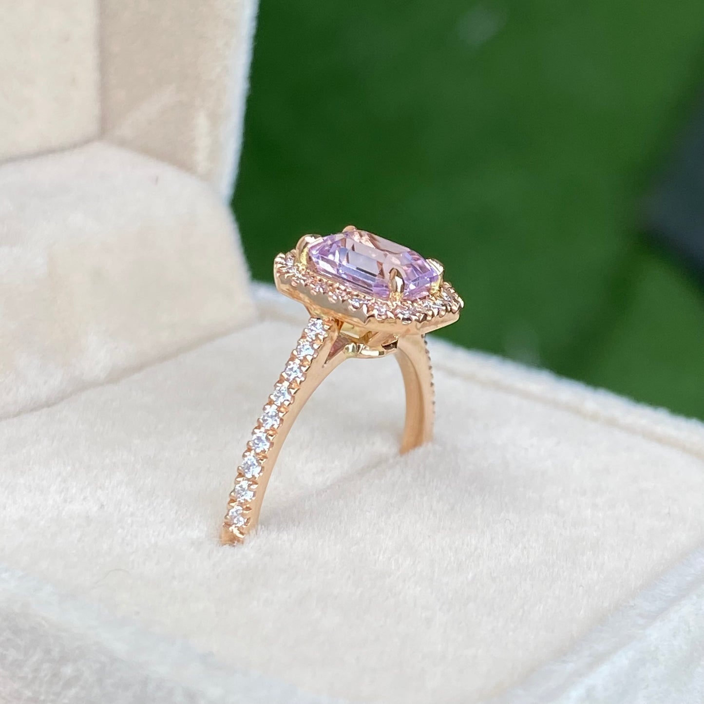 Light Lavender Sapphire Ring, Engagement Ring ,Light Purple Sapphire, Champagne Sapphire ring