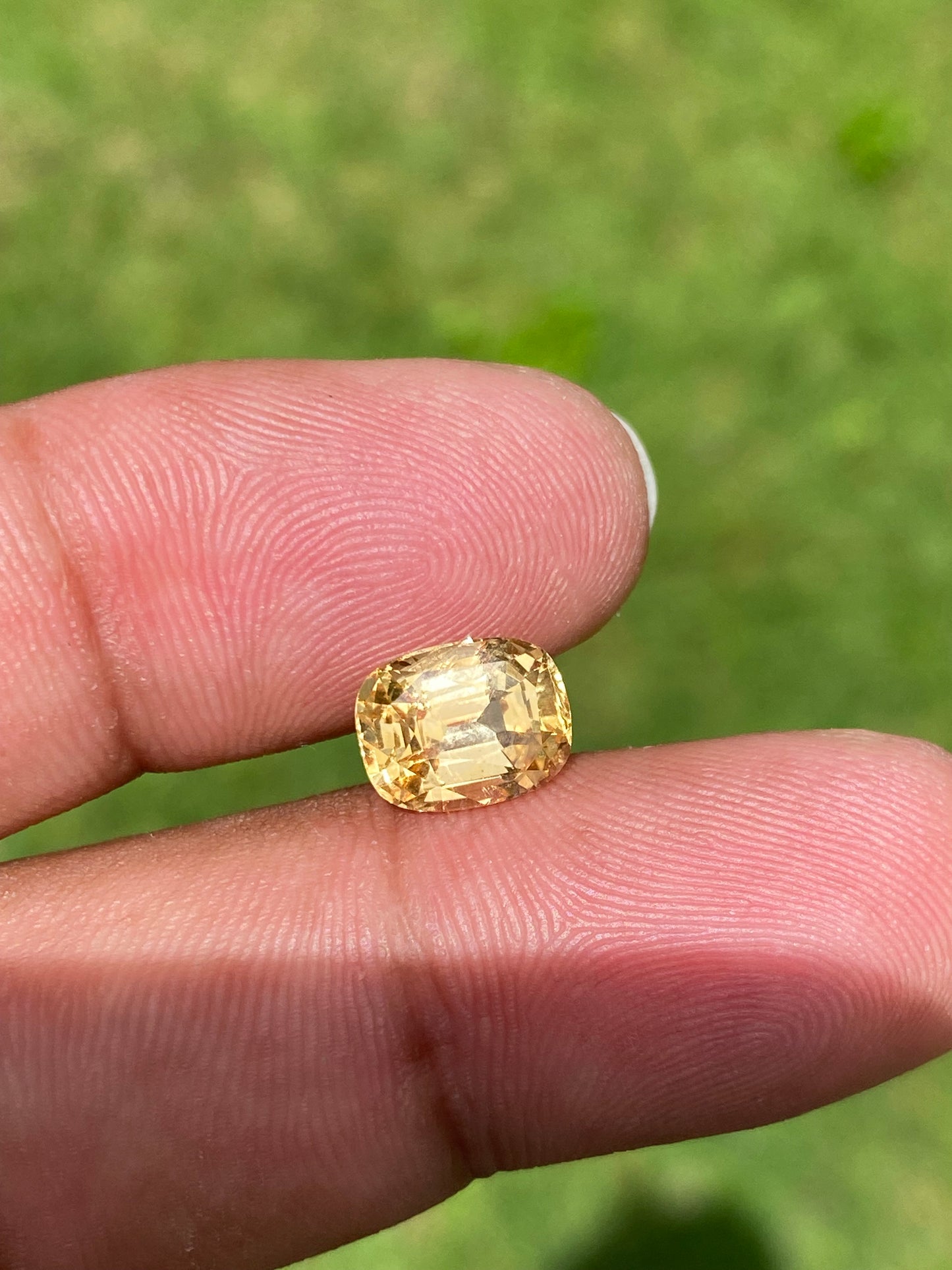 3.65 carat Peach Sapphire No Heat