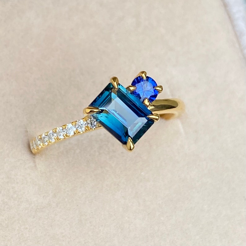 Teal Sapphire two stone Engagement Ring 14K Gold