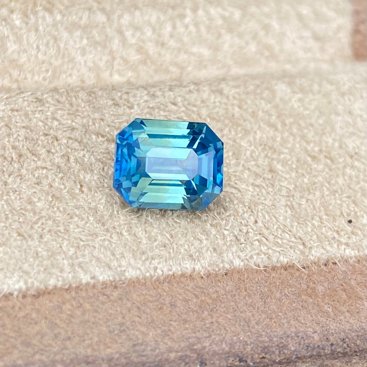 2.22 carat Teal Sapphire Unheated