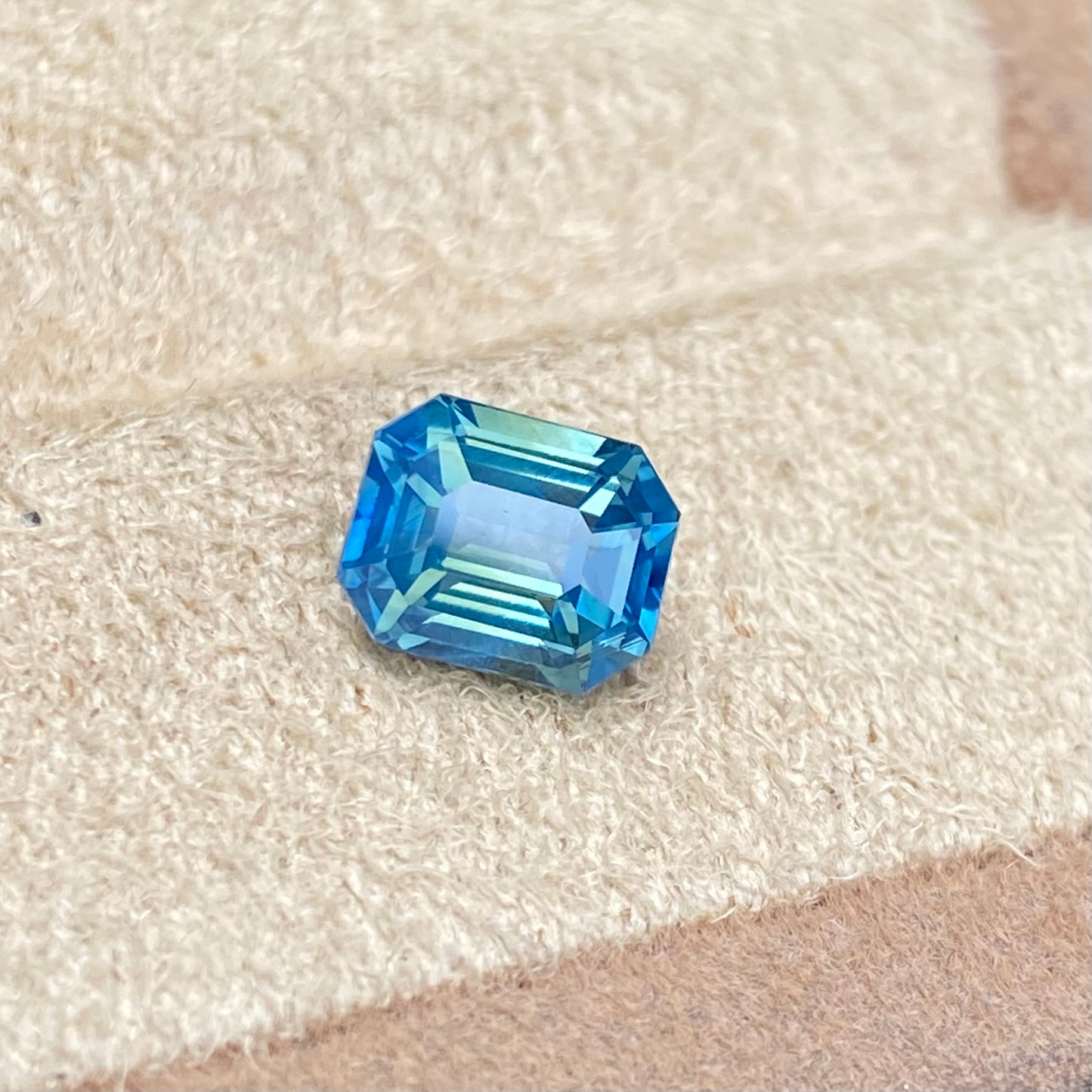 2.22 carat Teal Sapphire Unheated