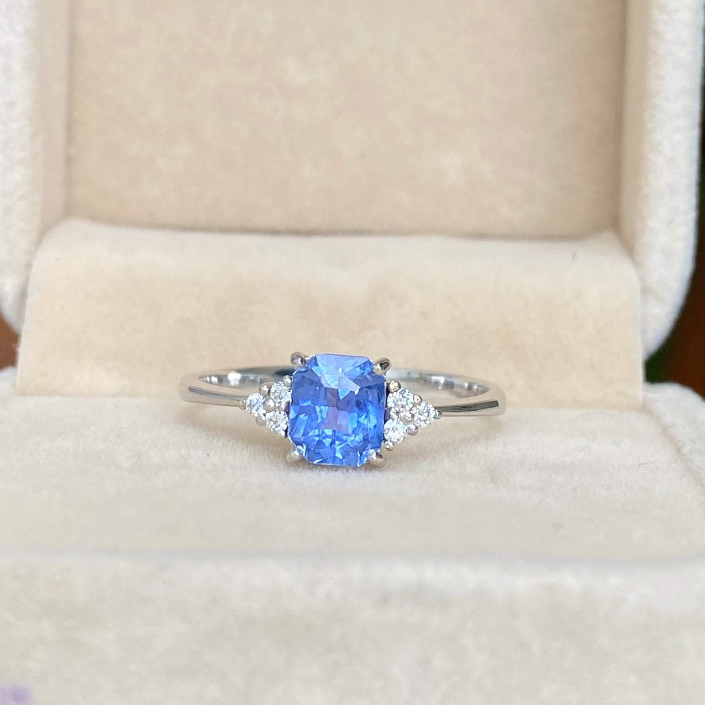 Ceylon Blue Sapphire Engagement Ring / Cornflower Blue Sapphire Ring