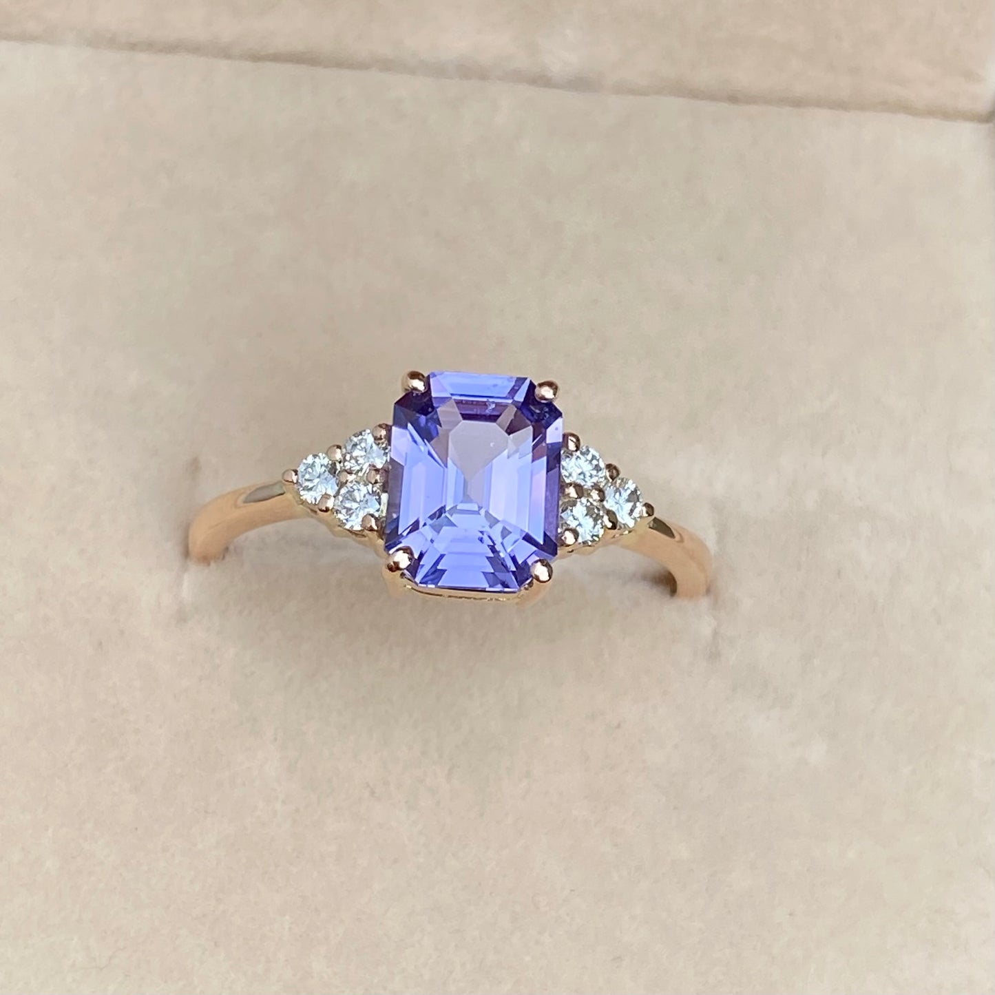 Lavender sapphire Engagement Ring, Lilac Sapphire Ring, Light Purple Sapphire Diamond ring