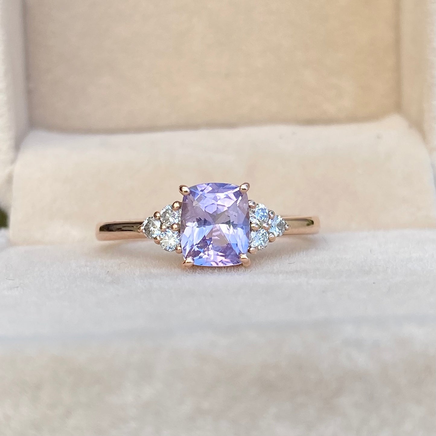 Light Lavender Sapphire Diamond Cluster Rig 14K Rose Gold