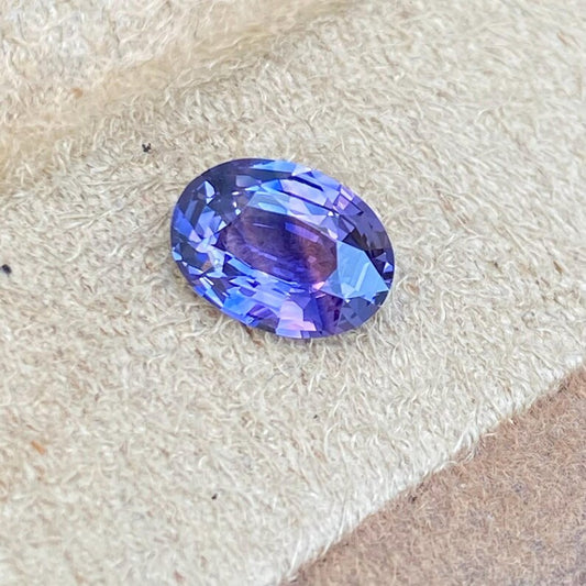1.50ct Ceylon Oval Cut Lavender Sapphire